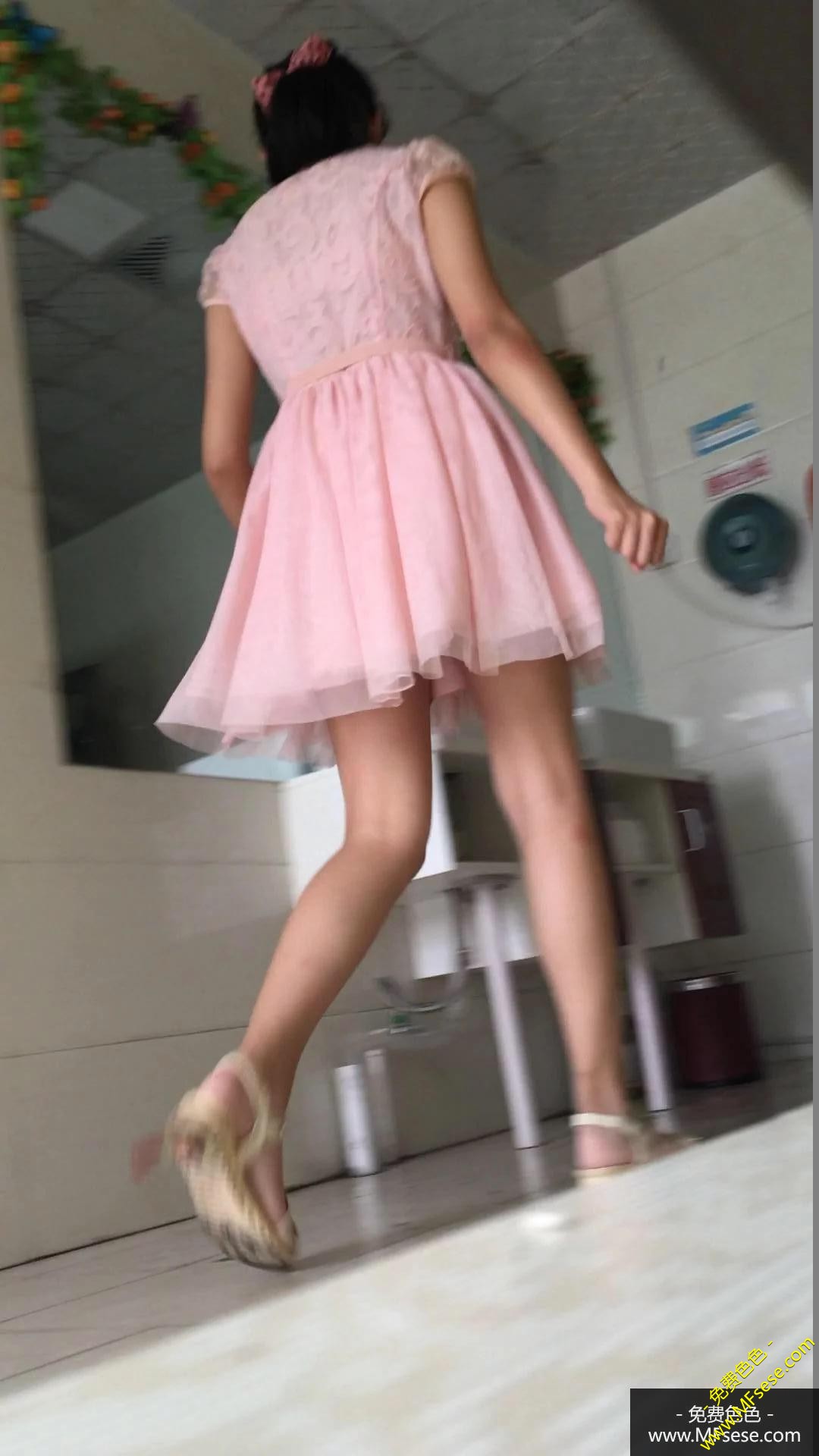 71b9d1a4f610f7321ddc5005b72bbd3adca7aa64a153be19.jpg
