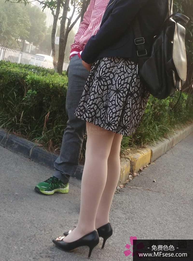 VhRQZ6.jpg