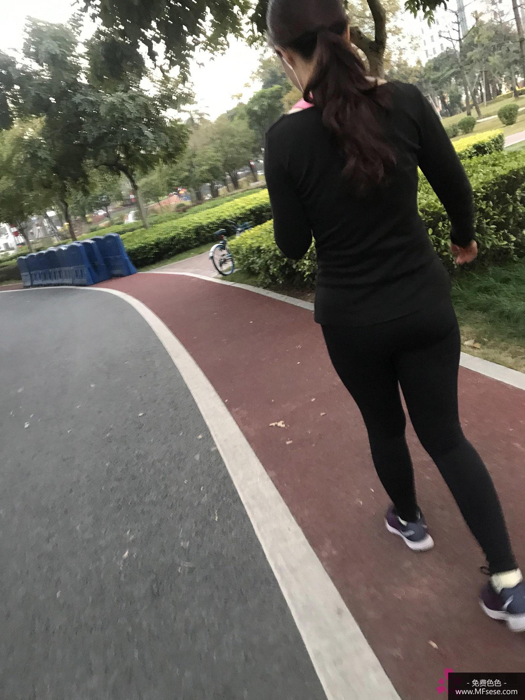 9a65370ed979cdcb60b27bb4404559b9.jpg