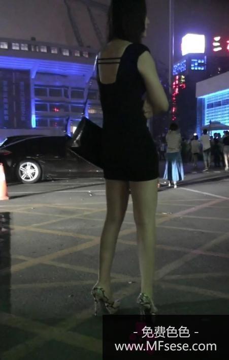 adc8d28912f7c2d1d433758496778f10.jpg