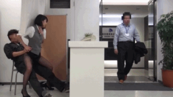 14285614.gif