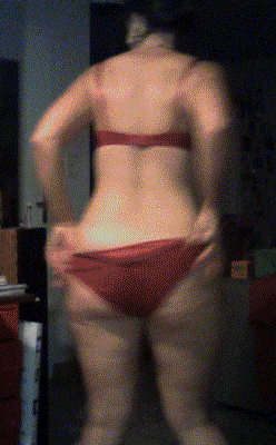 hot_mature_woman_13.gif