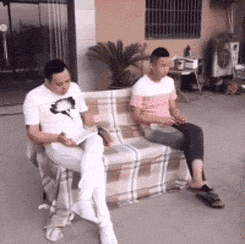 fb34f805ae7b4ba7a909c9d419b31149.gif