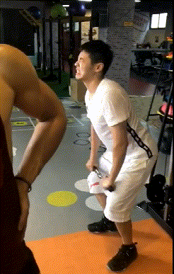4763b6ff44224e32a40212e8e127e197.gif