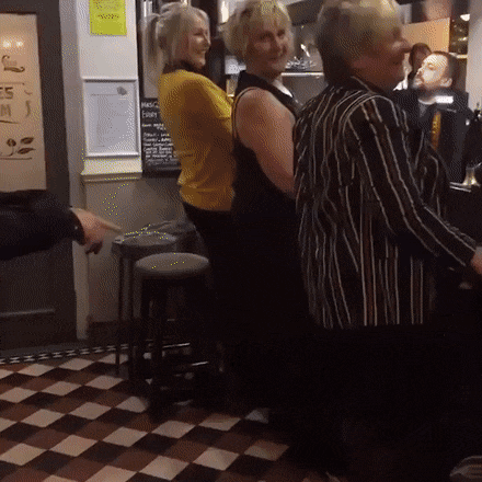 3dc7881fa38e2e18e387409d24409bf5.gif