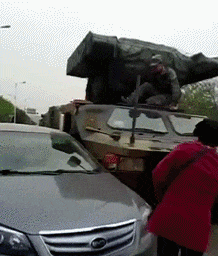1249871002373a65a7e25bbd72eb504f.gif