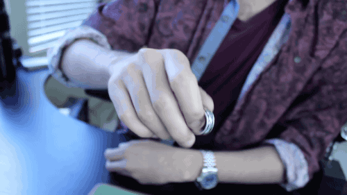 1a4ea387236cdb71ea5546d9e1daebab.gif