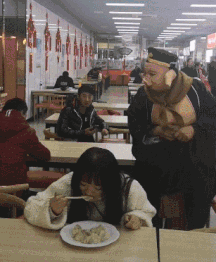 t01ecf391f8e8e1c6dd.gif