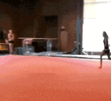 t01f13cc212ab51df2f.gif