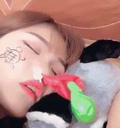 67302b6fdc5747968e440b8382dcc5b6.gif