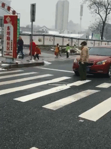 t01484569cc85272eaf.gif