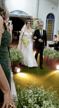1037d27a5c4baa1c9b120ad9e1ff26c9.gif