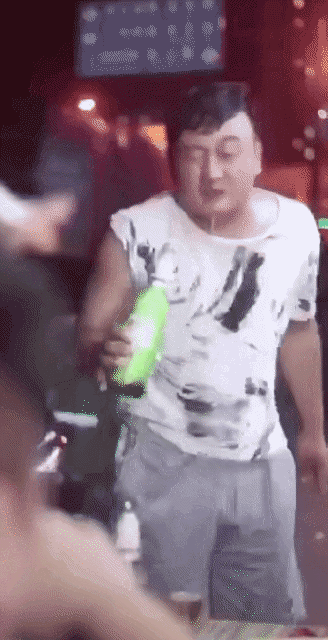 9eea1607e31ad0fbd4047120469b4067.gif