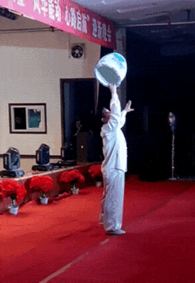 68b5d09642674909160b73ce6588bc93.gif