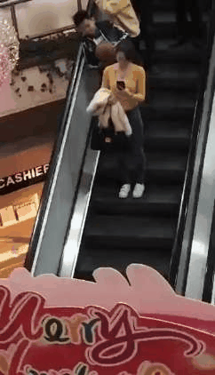 04d93dd8a8eb070b6b7cf4bf981a015d.gif