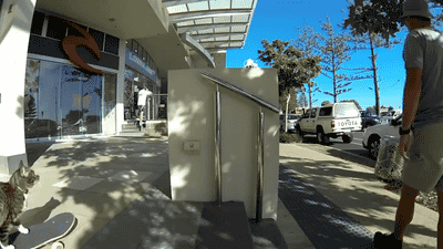 6b1829a6d11d85a3471dea240e54cd02.gif