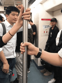 30c12e76fe7159103b893c8d489ee08c.gif
