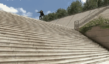 t01c473e5444bf94e8f.gif
