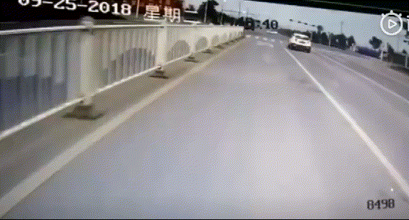 e363f48d5961bd1adf61999f9580d2d5.gif