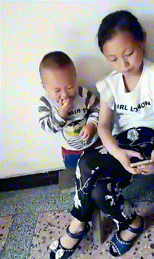 57a1d64773e34d06012a3ab07f05ba29.gif