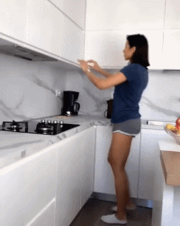 a7d6fc831b4f244036960eb2968acaa4.gif