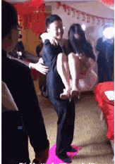 8562465fec9b47259a3c2bbbf94a3146.gif