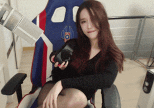 76ee60089a7c465cb9c030e35374b4e7.gif