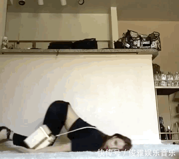 t01c7fa9754ffd2f5d3.gif