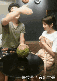 t01268101d3918a1865.gif