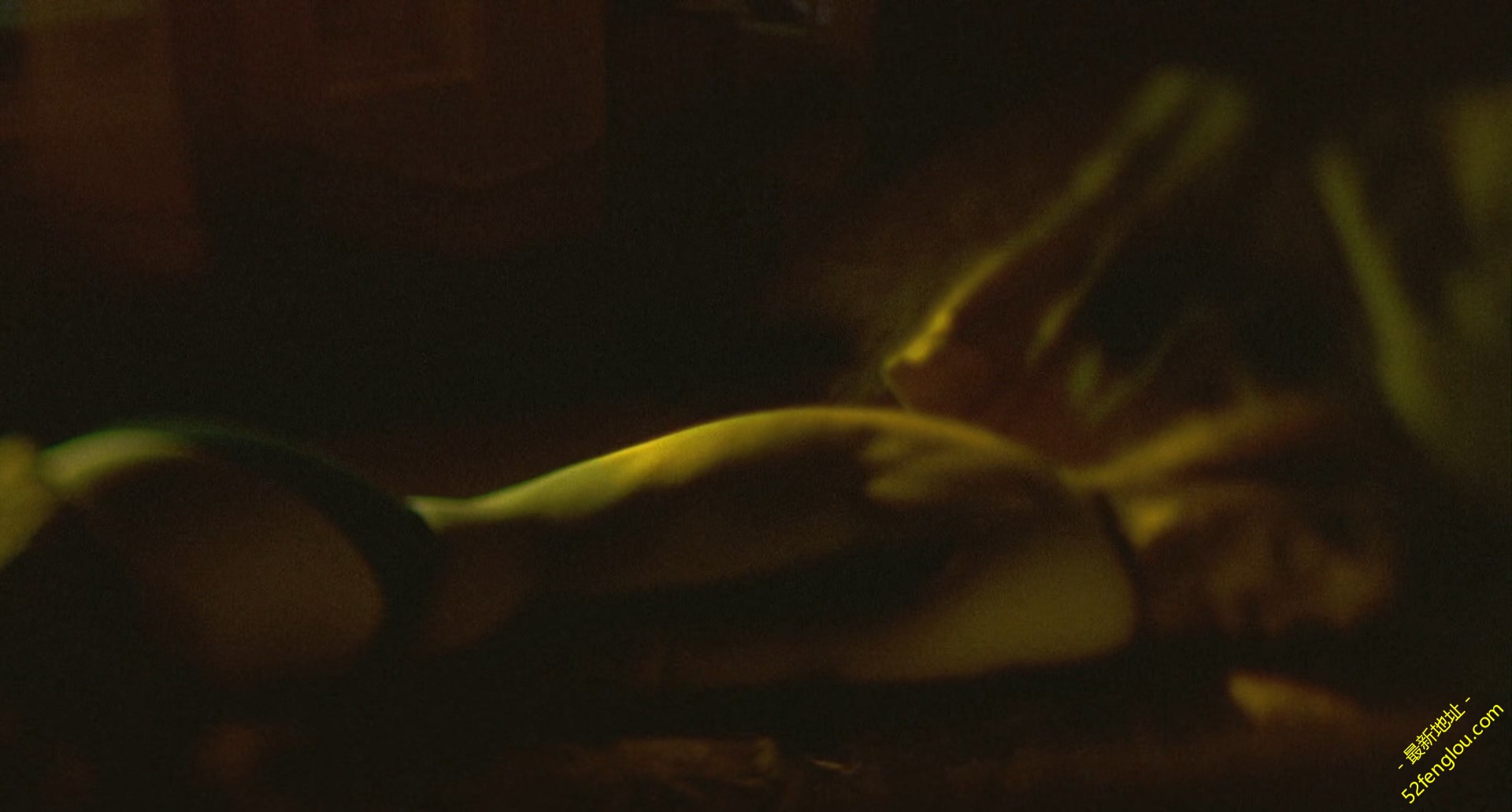 In.the.Cut.2003.BluRay.1080p.x265.10bit.MNHD-FRDS.mkv_20181223_194004.527.jpg