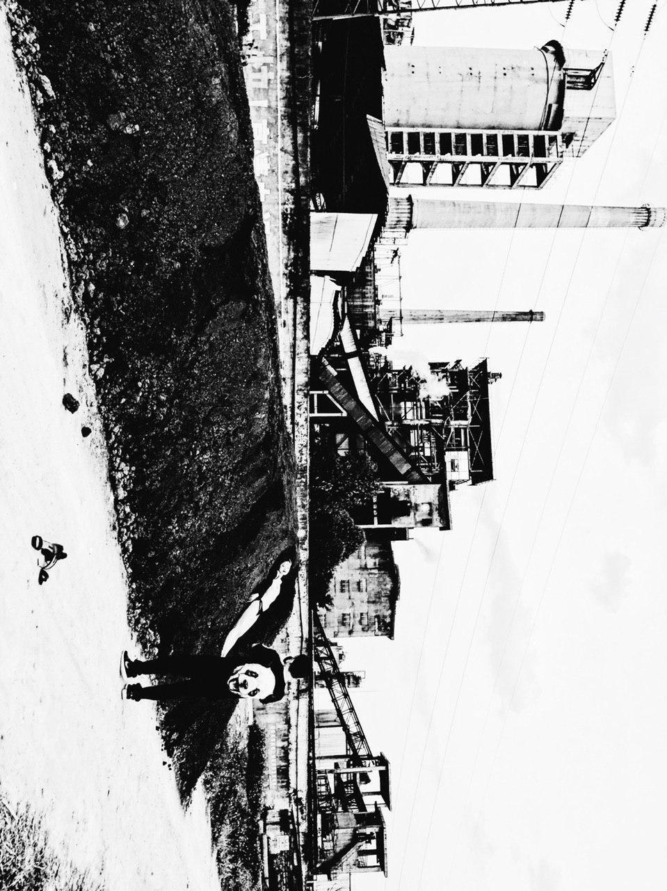 e2ec31179456c47bb7316b5f860d1a35.jpg