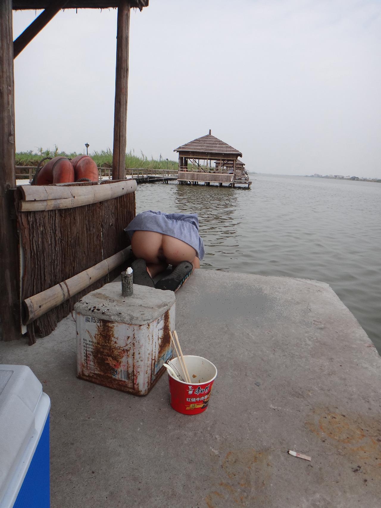 8ebd69cd8252a6c650cff0ebefc7f502.jpg