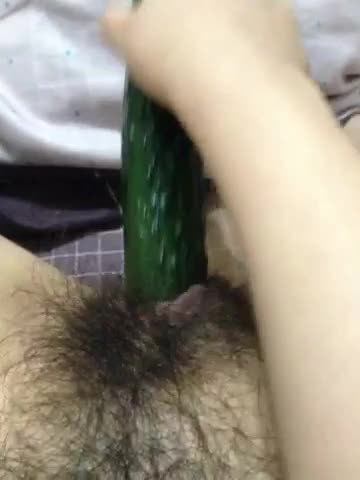 032044d8149vod8u5vm8va.jpg