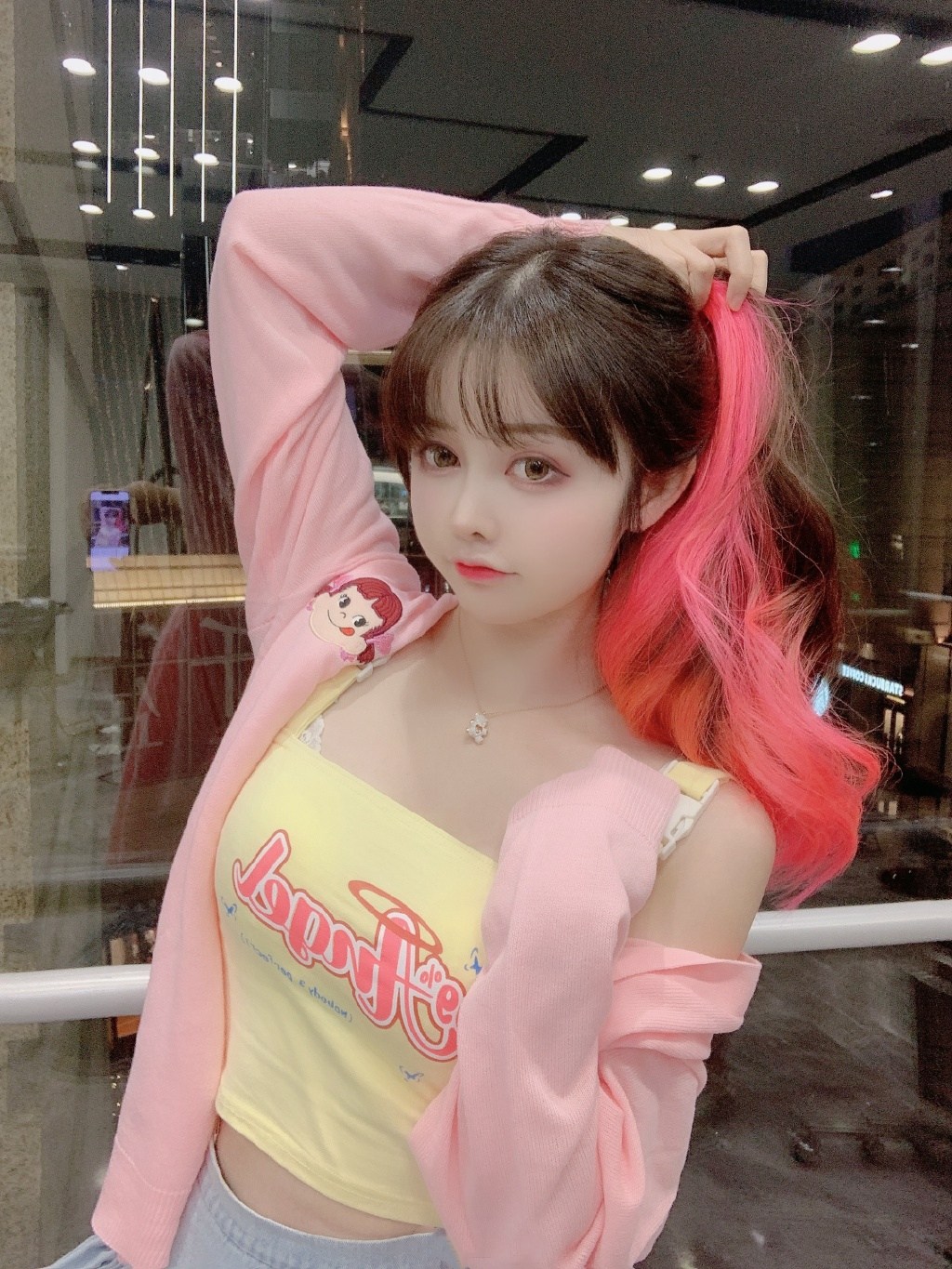 c0c367d6gy1gh2bwje27kj21o02801kz_副本.jpg