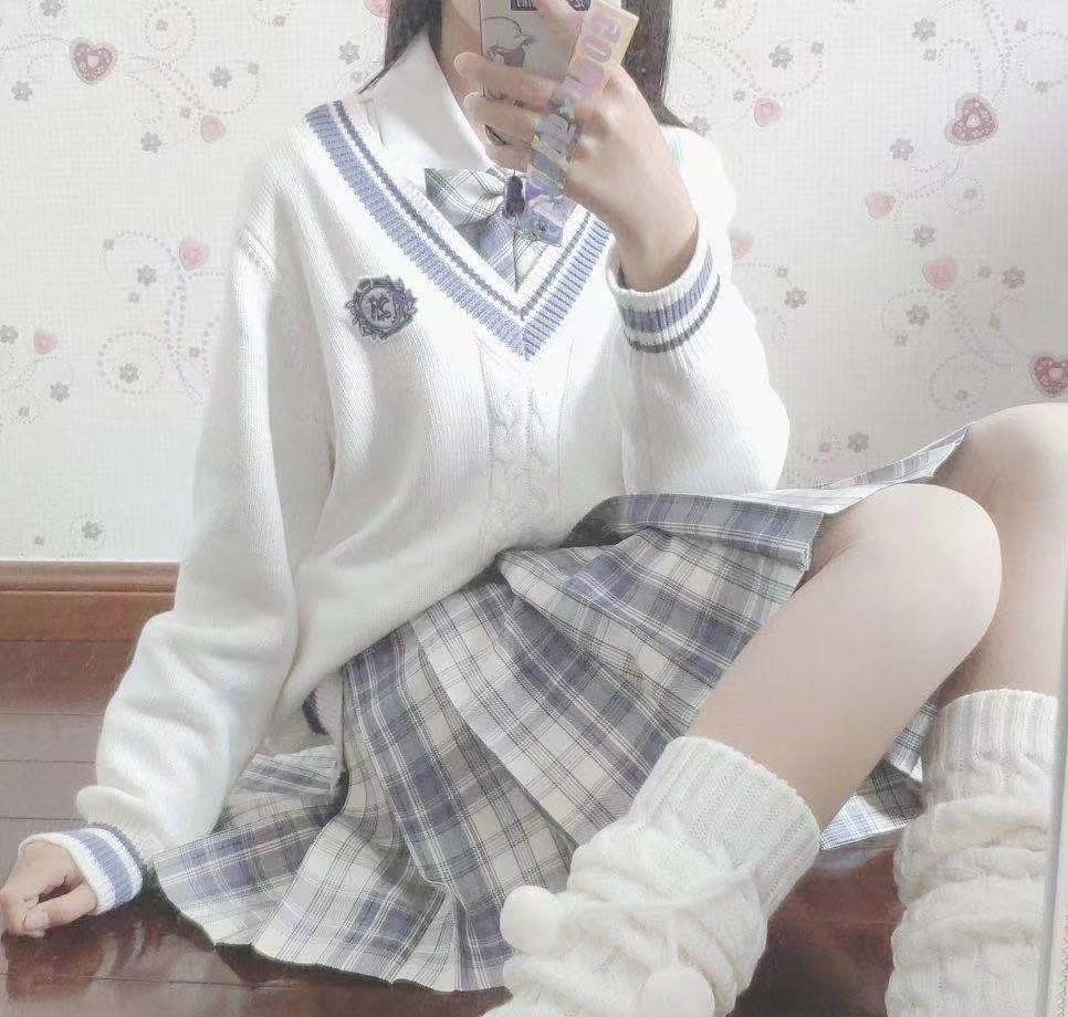 92a3a4affafff68fa6e784696d2a4e82.jpg