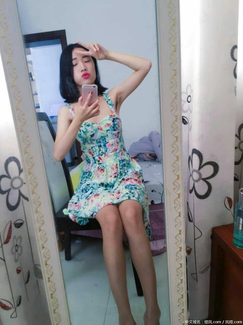 jy4ixg.jpg