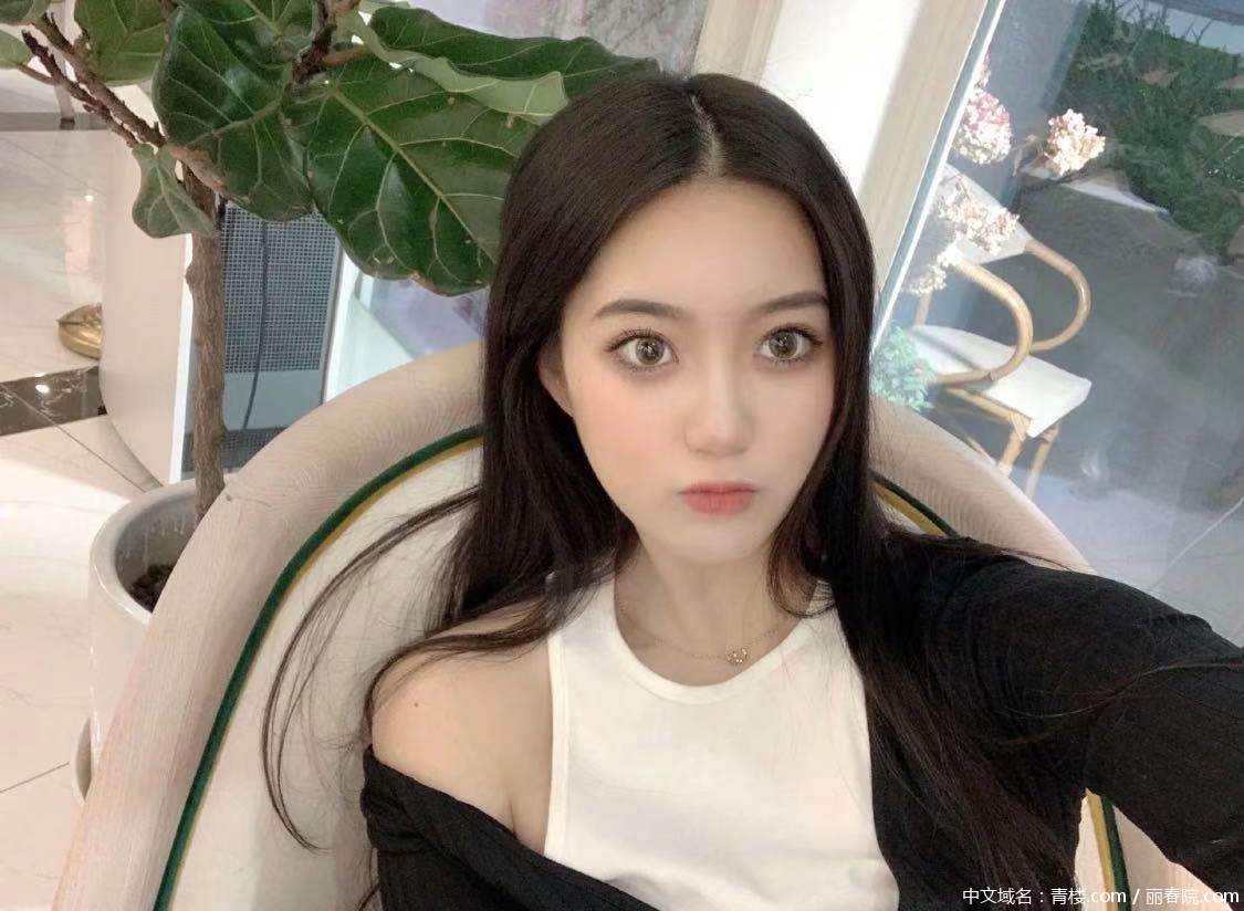 6daa808bcb14e22f65f8d66a237d5caf.jpg