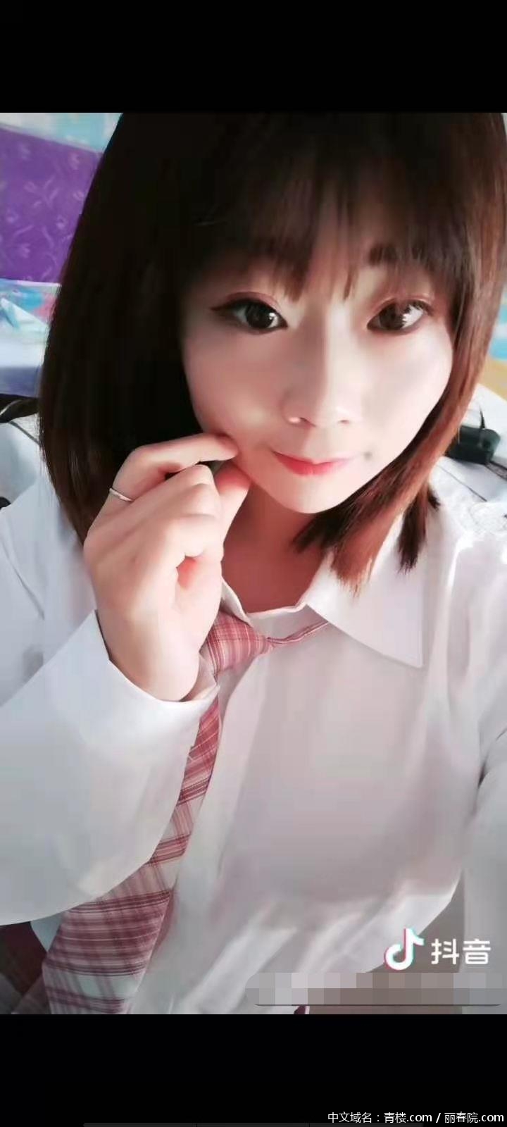 dede5456a777b9f98236cea31b352180.jpg