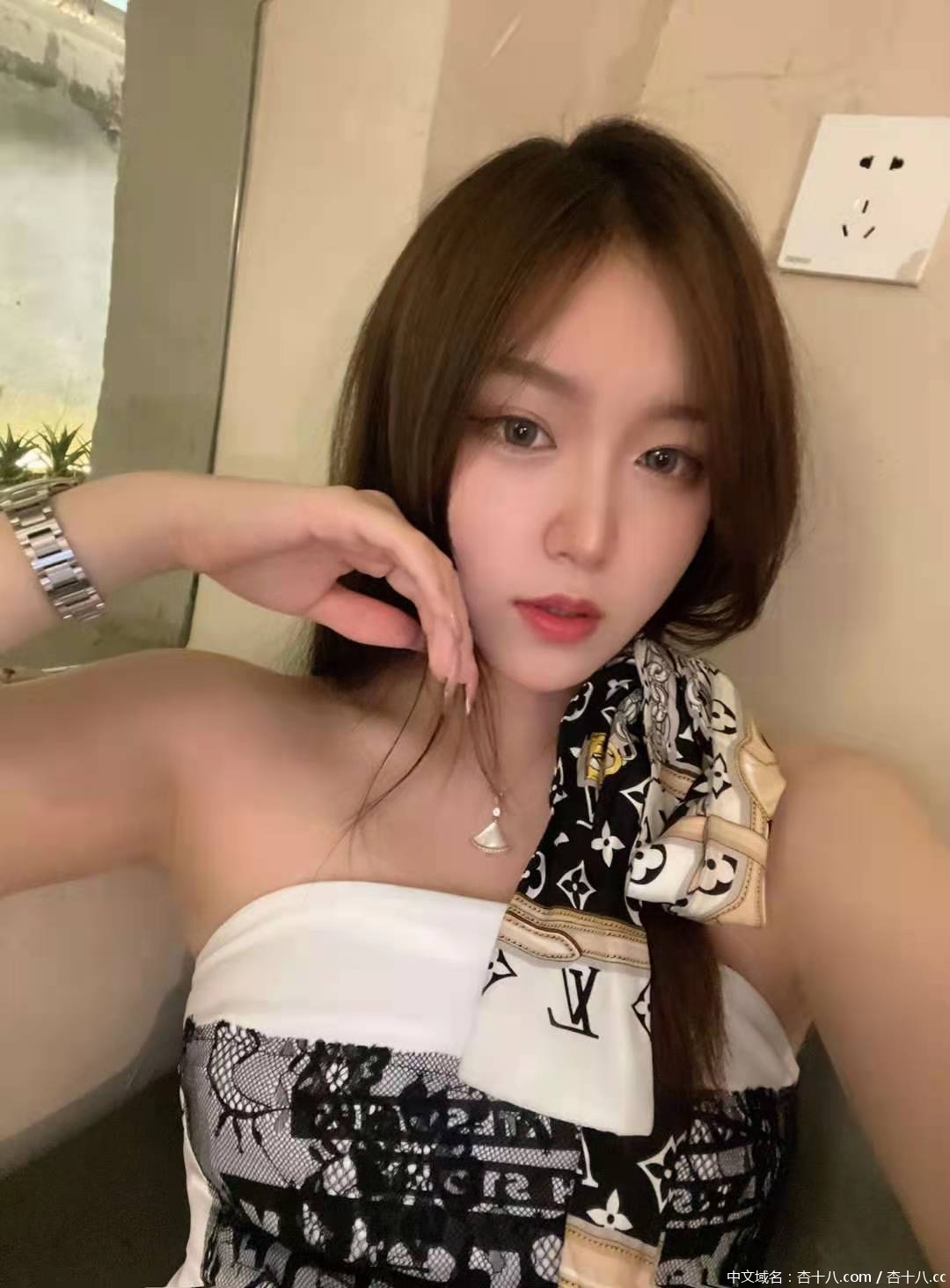 4823bb66041eb3b9741d3ca7369262a.jpg