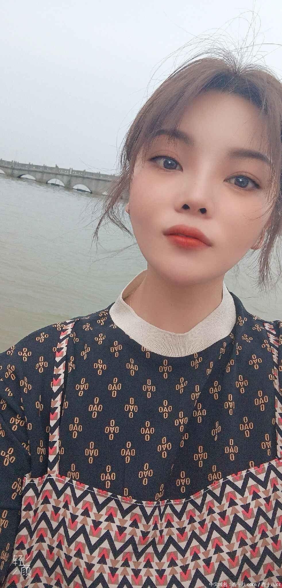 37cfeca8acd6d8abb5566d2ce14d7c7e.jpg