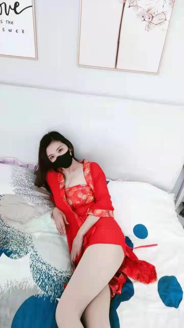 c7fe81dbcf3d2113bcb92323828dcf3a.jpg
