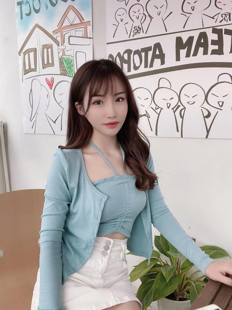 f6ac97c60b0da3bfbf6e508f9ca401c4.jpg