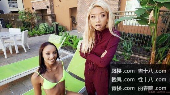 ShareMyBF---Alexis-Tae-And-Gia-Di-Bella---Floozy-Fuck.jpg