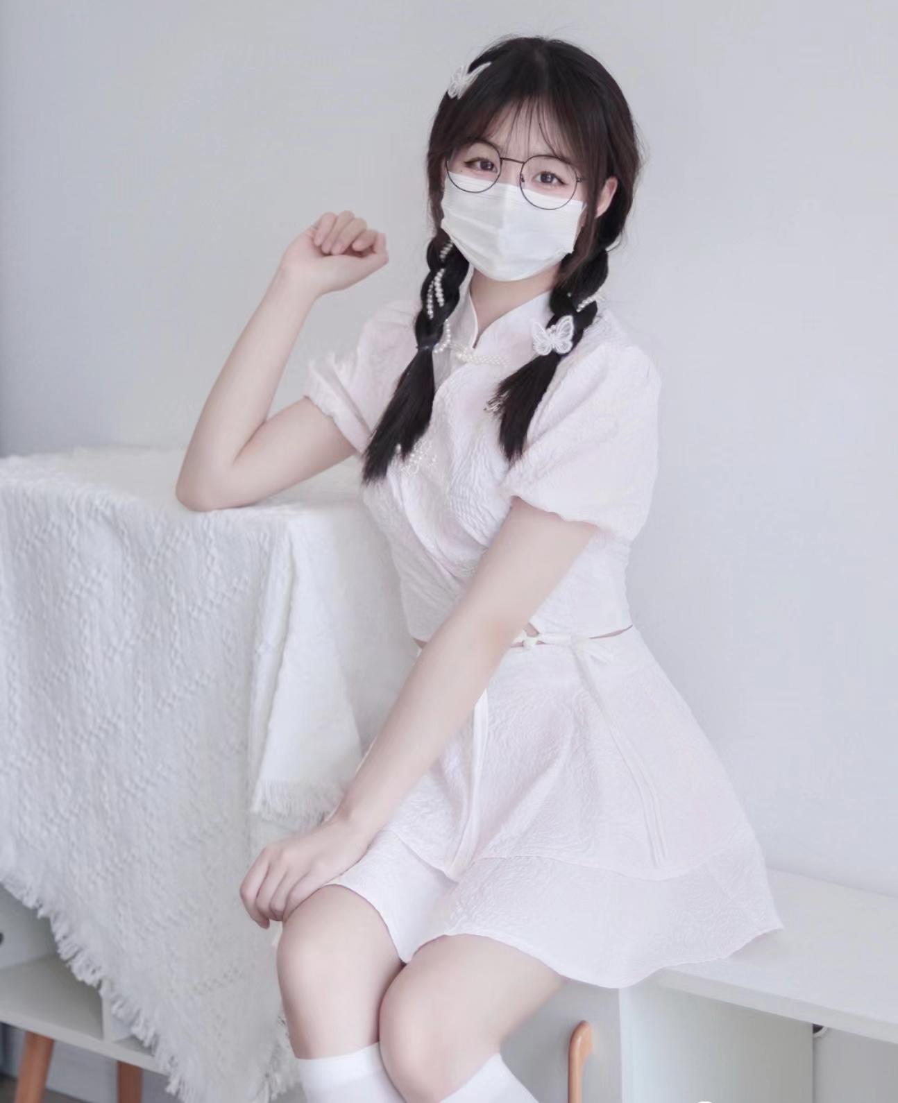 519299aa880a1bf62a986d70c6483f42.jpg