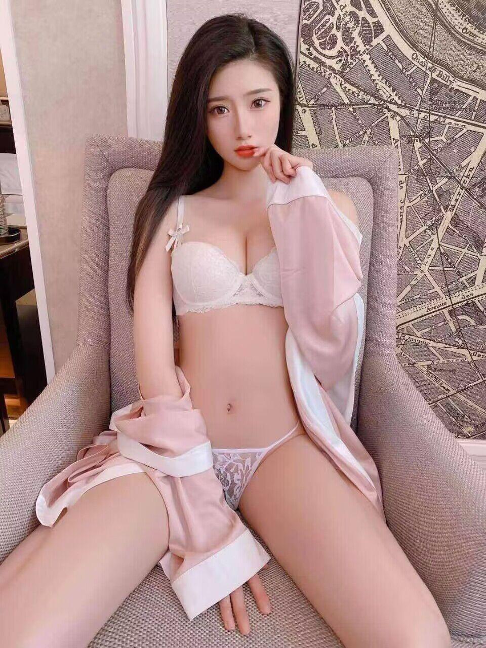 22b1aa8e3c8c4842f706363ee1af9905.jpg