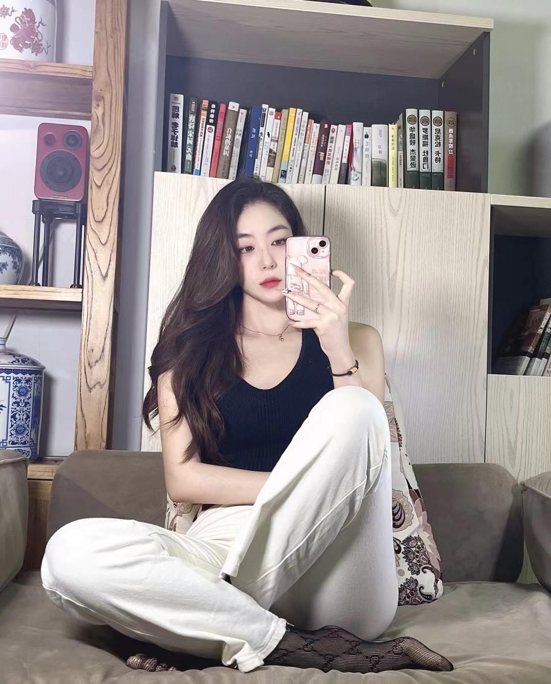 32a62148536f4a576e8ca0dad4a256cc.jpg