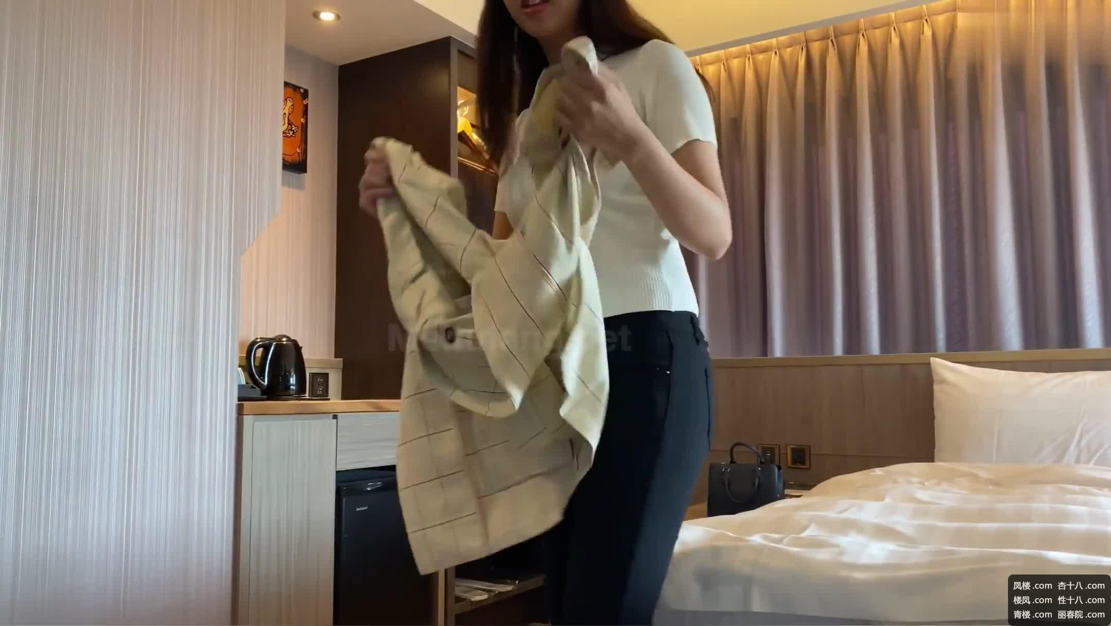 Yeqt8C.jpg