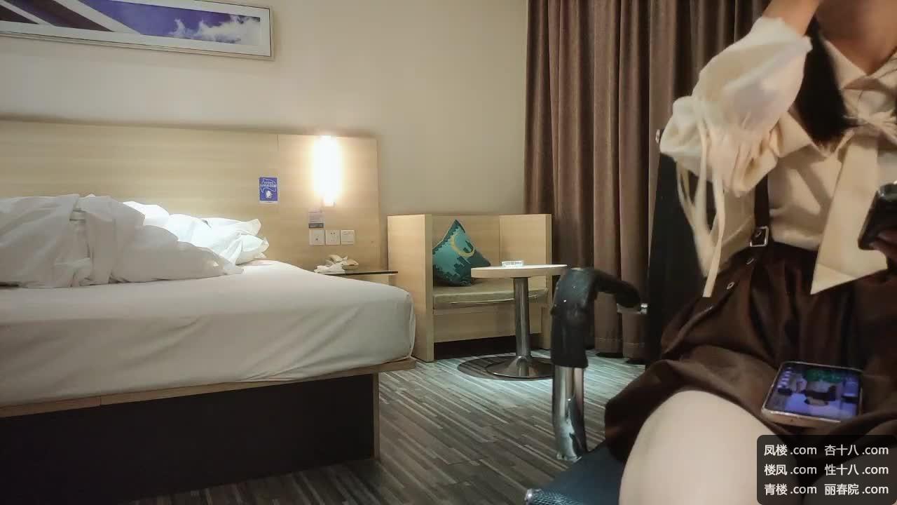 YeDTlc.jpg