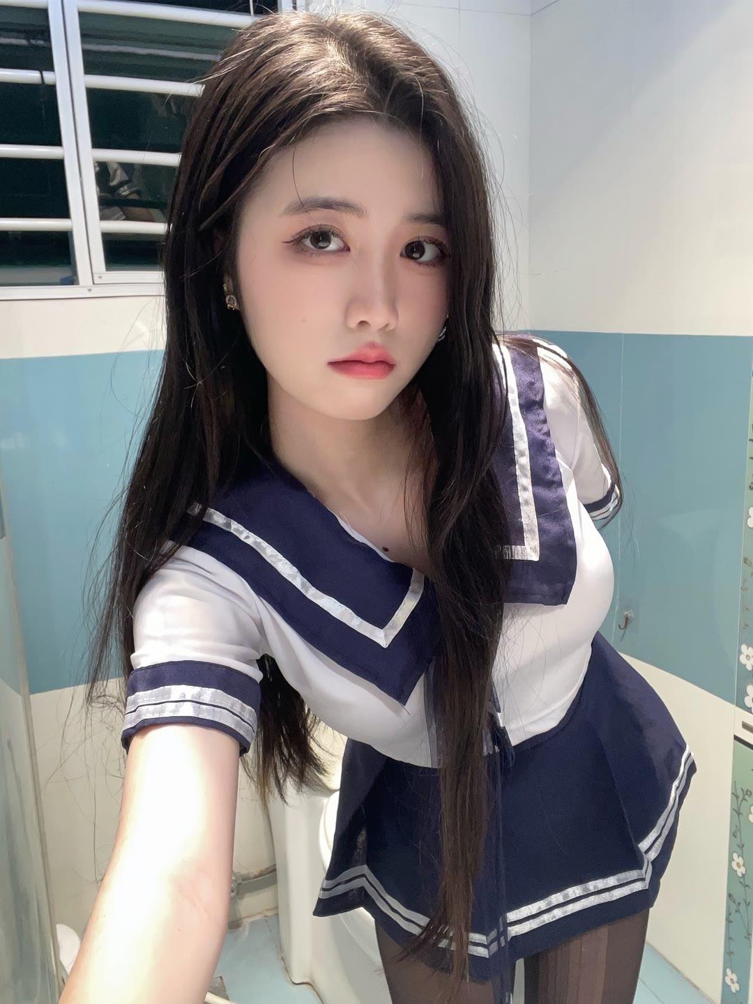 5c3f6cf30fd758becd4fa21edfcacc34.jpg