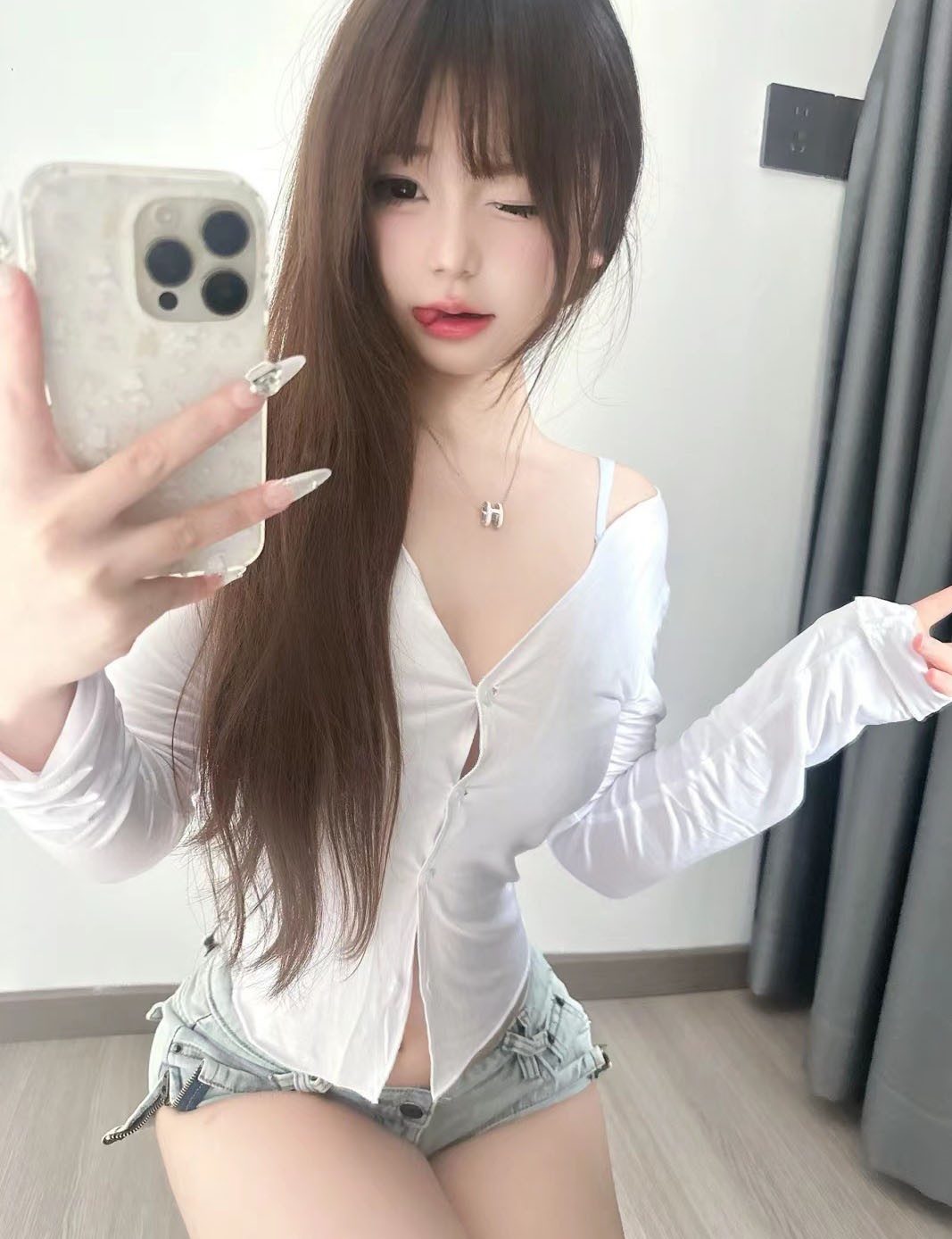 8879_84EJYNZSHHBYMJ6.jpg
